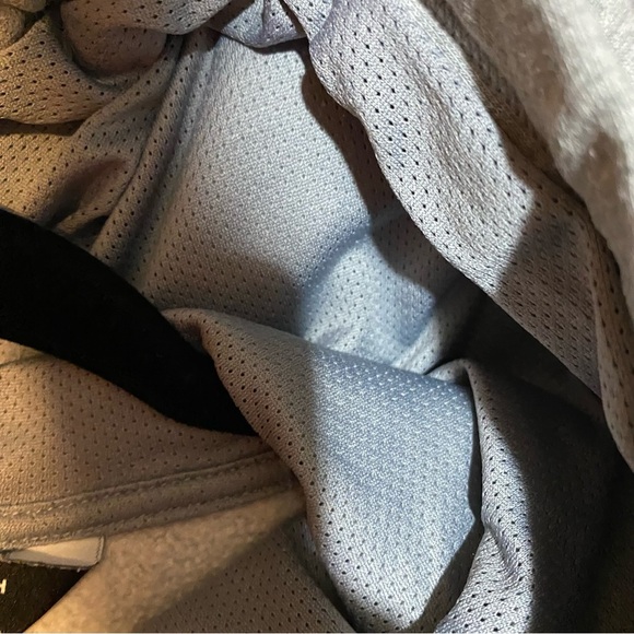 Under Armour Mens Hoodie Small Gray Run New York ColdGear Kangaroo Pocket - Picture 7 of 11